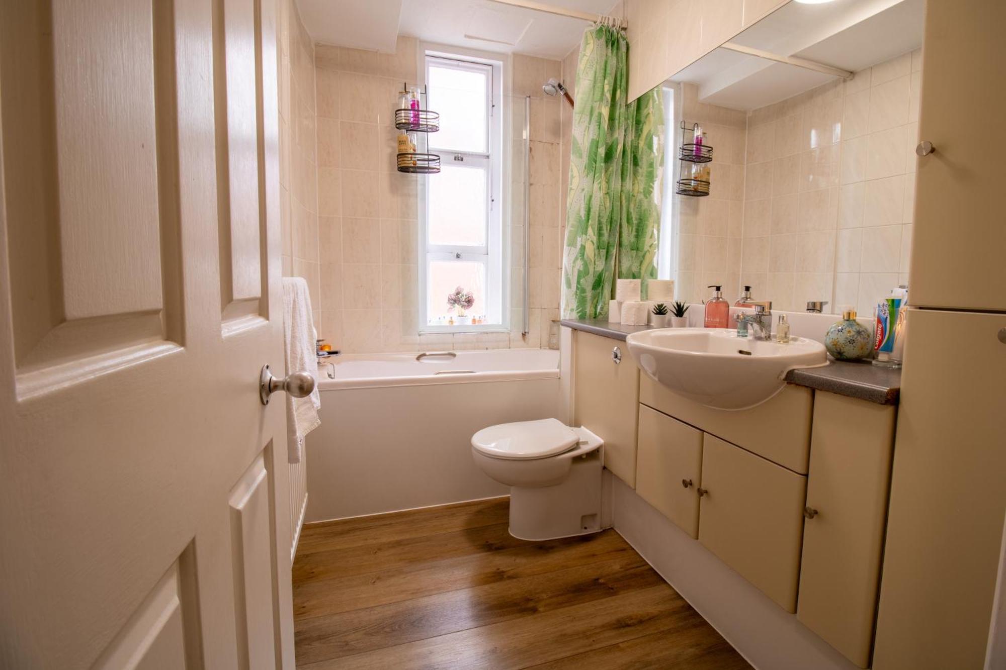 Cosy 2-Bedroom Apartment In Mayfair 8Cb - 4Th Floor No Elevator London Exterior foto