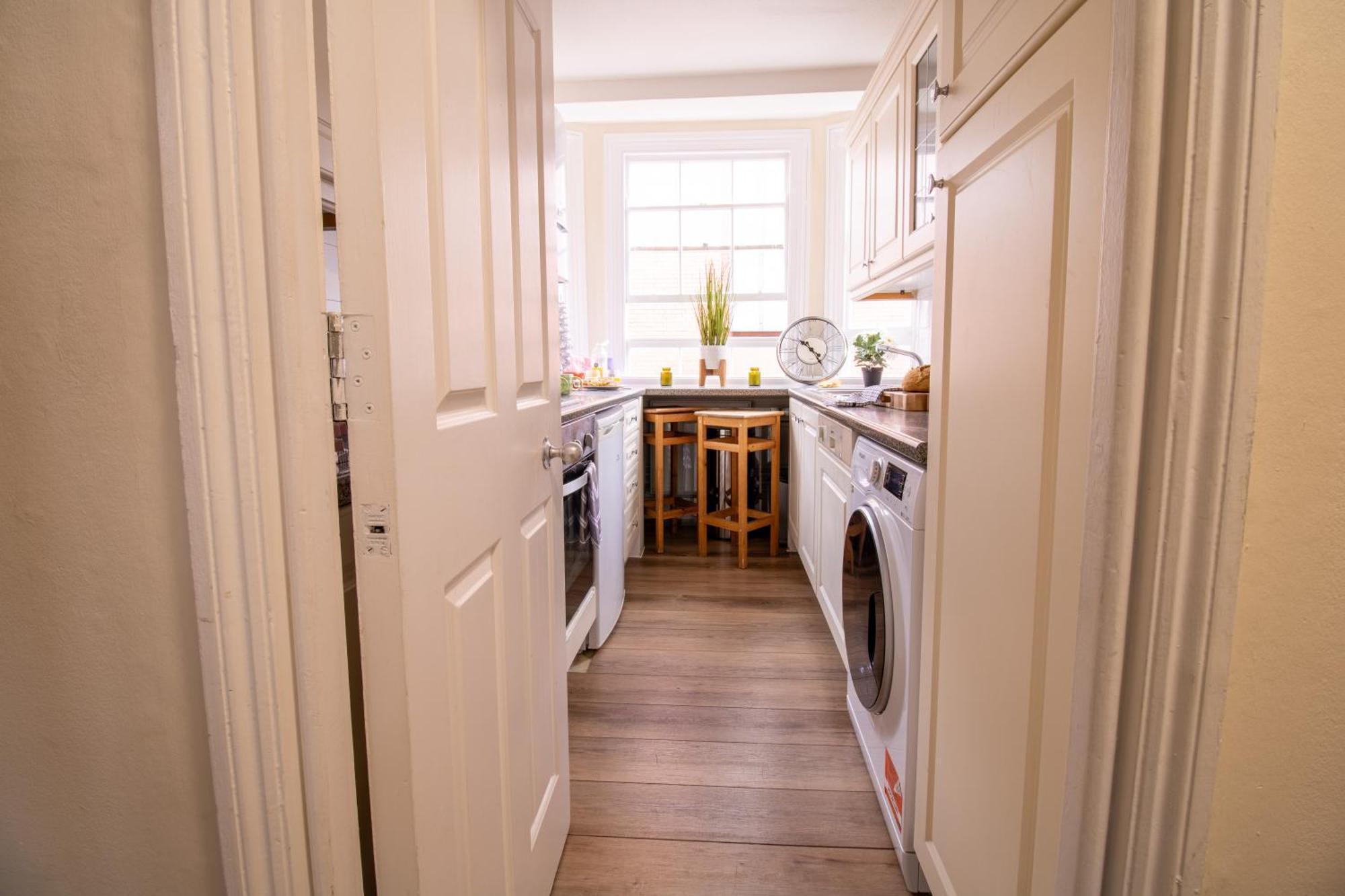 Cosy 2-Bedroom Apartment In Mayfair 8Cb - 4Th Floor No Elevator London Exterior foto