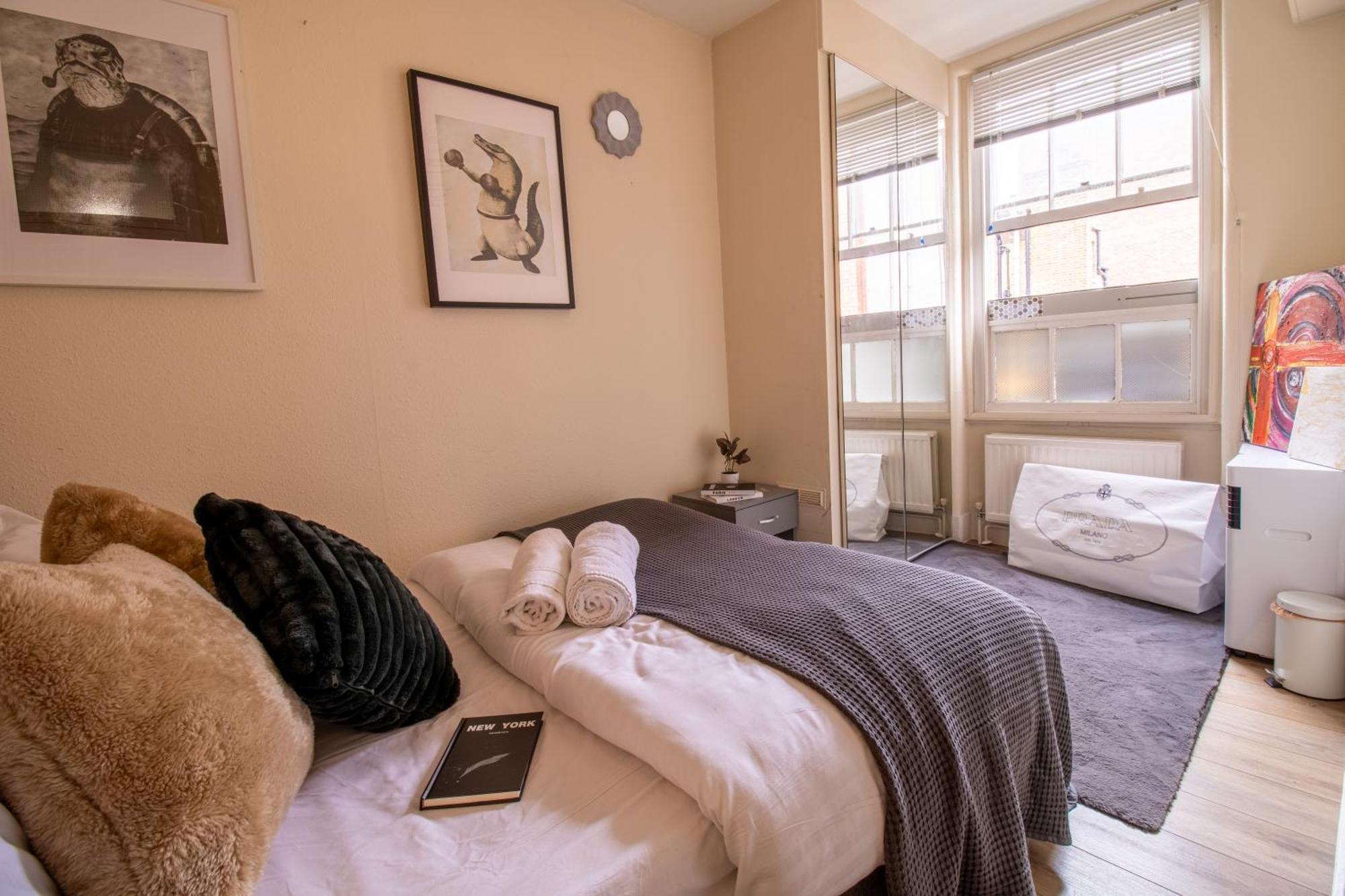 Cosy 2-Bedroom Apartment In Mayfair 8Cb - 4Th Floor No Elevator London Exterior foto